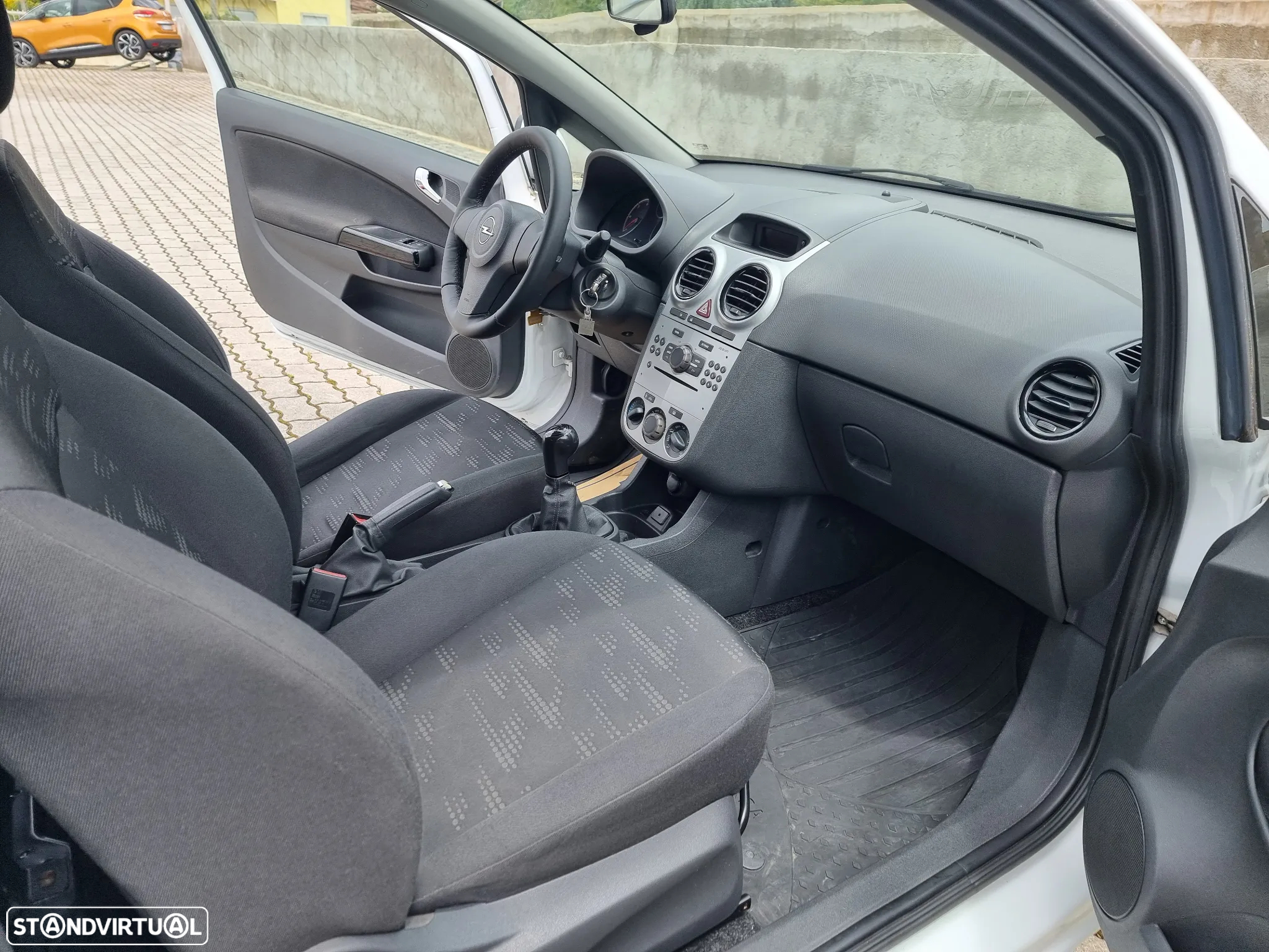 Opel Corsa 1.3 CDTI - 13
