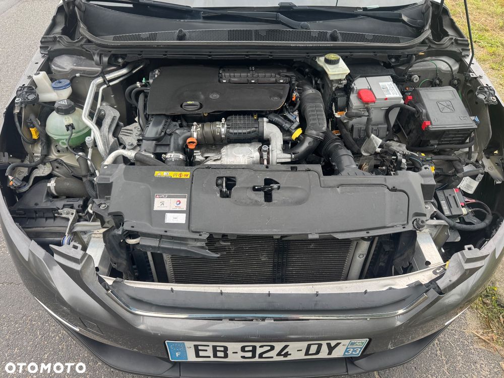 Peugeot 308 1.6 BlueHDi Style S&S - 15