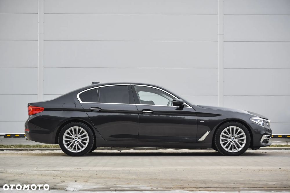 BMW Seria 5 520d Efficient Dynamics Edition Luxury Line - 16