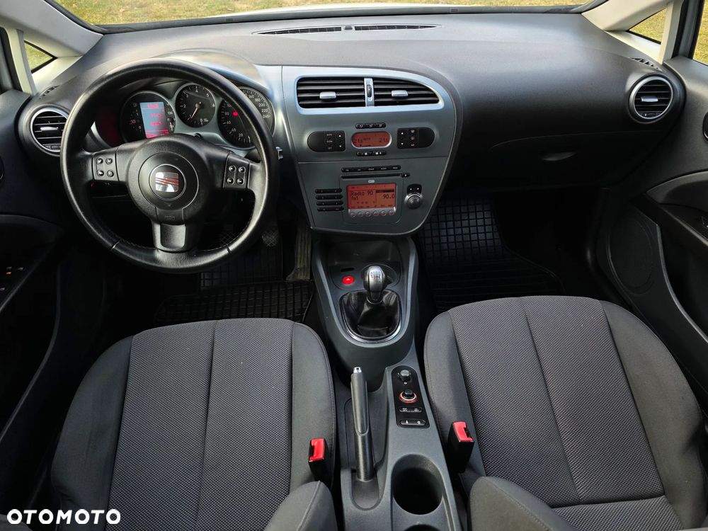 Seat Leon 2.0 TDI DPF Stylance - 8