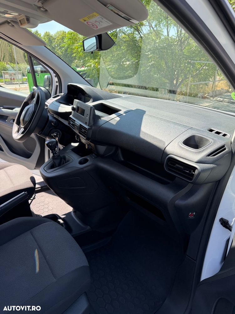 PEUGEOT Rifter 2023 — imagine 21