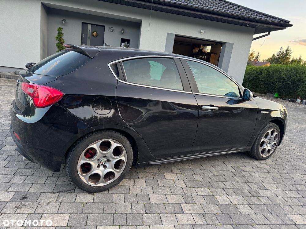 Alfa Romeo Giulietta 1.6 JTDM 16V Turismo - 6