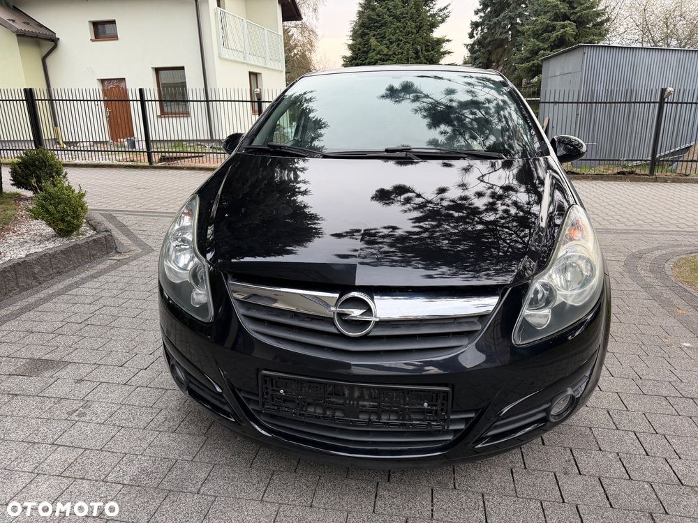 Opel Corsa 1.2 16V Cosmo - 2