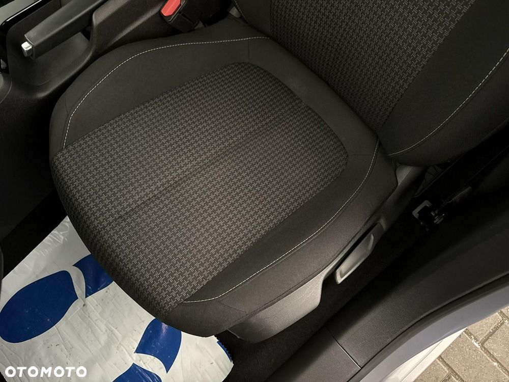 Peugeot 308 - 18
