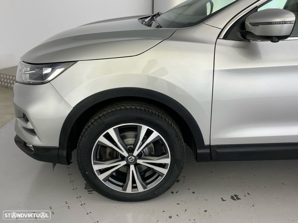 Nissan Qashqai 1.5 dCi N-Connecta - 18