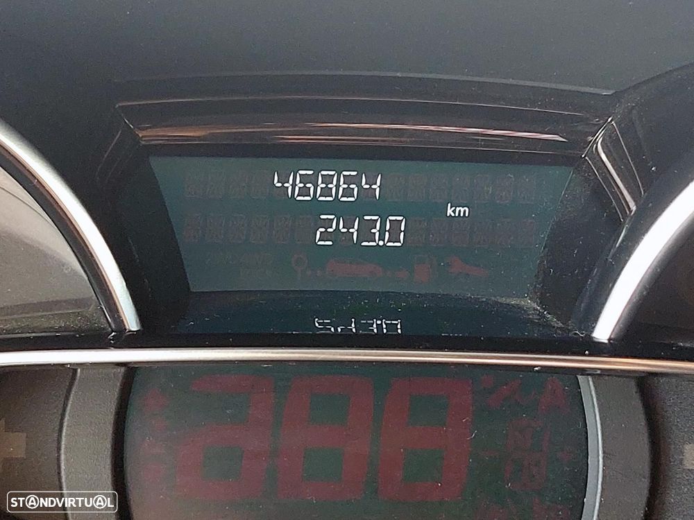 Renault Clio Sport Tourer 0.9 TCe Limited - 6
