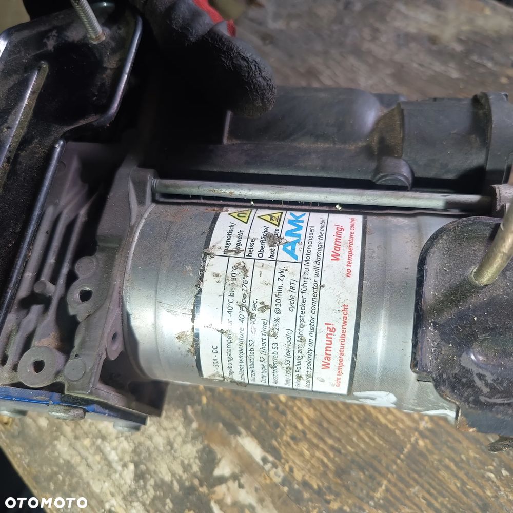 KOMPRESOR ZAWIESZENIA DISCOVERY 3 4 - 3