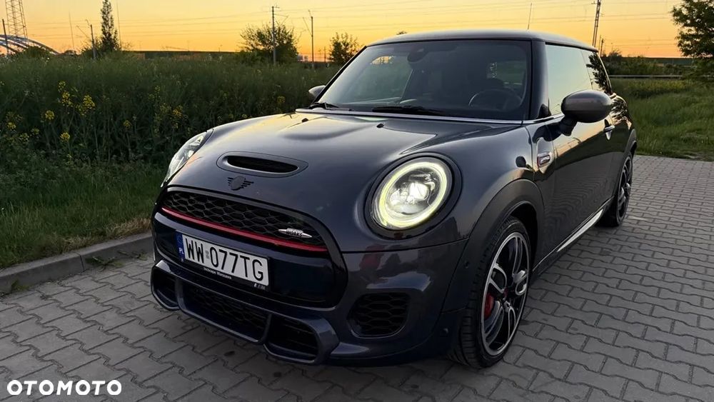 MINI John Cooper Works - 1