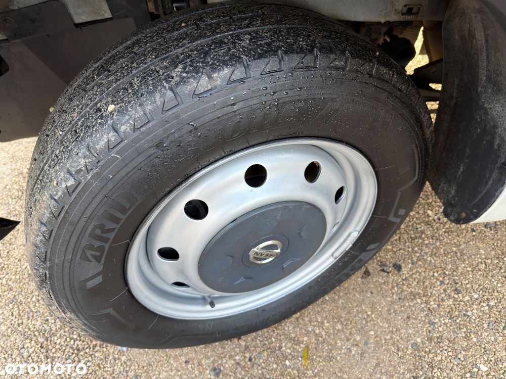 Nissan Interstar - 27