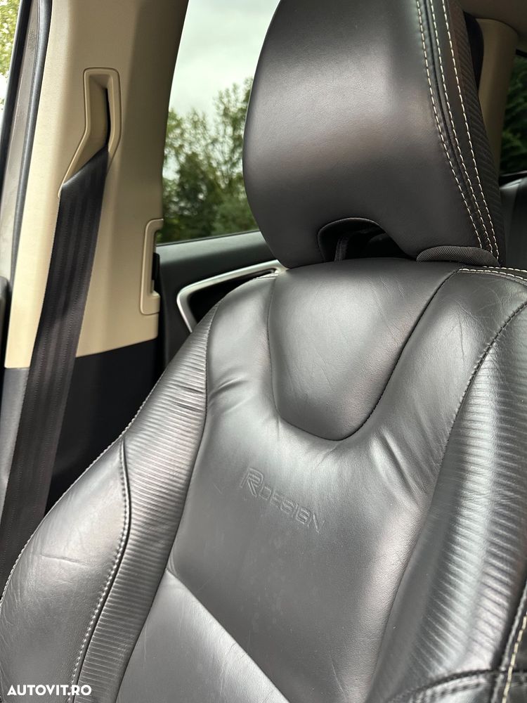 Volvo XC 60 D5 AWD RDesign - 20