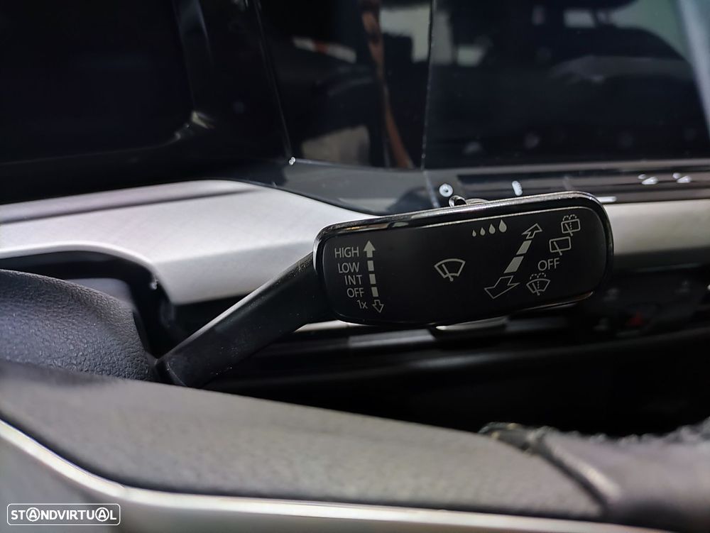 VW Golf 2.0 TDI Life - 13