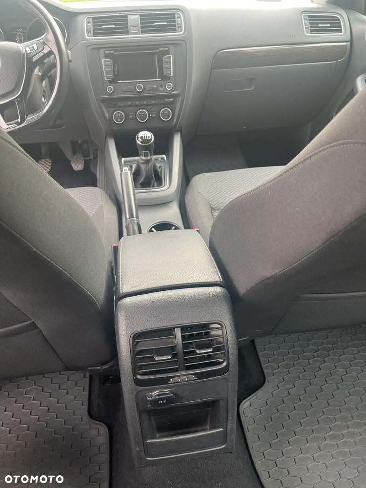 Volkswagen Jetta 1.4 TSI BMT Comfortline - 7