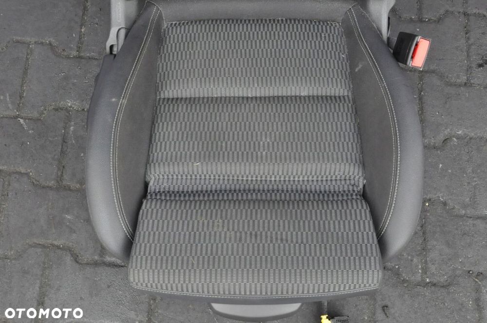 OPEL INSIGNIA B HB FOTELE SIEDZENIA KOMPLET FOTELI - 7