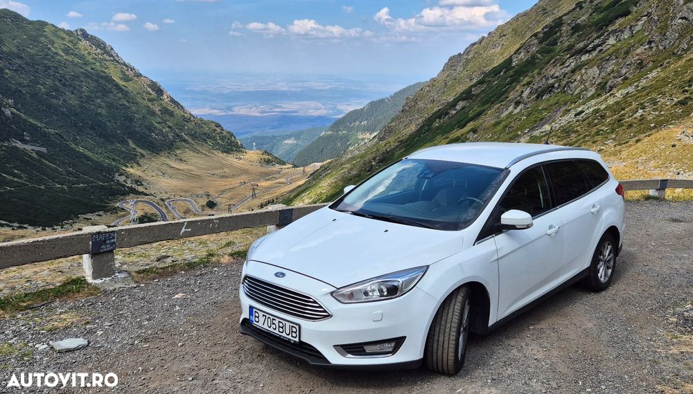 Ford Focus 2.0 TDCI Powershift Titanium - 2