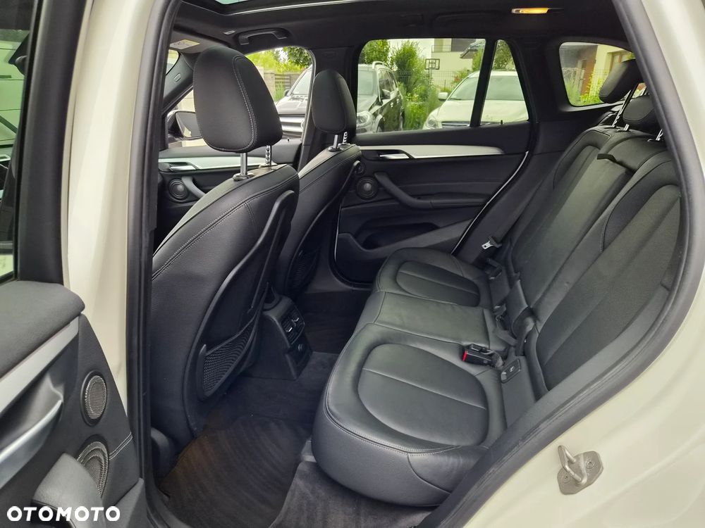 BMW X1 xDrive25d M Sport sport - 16
