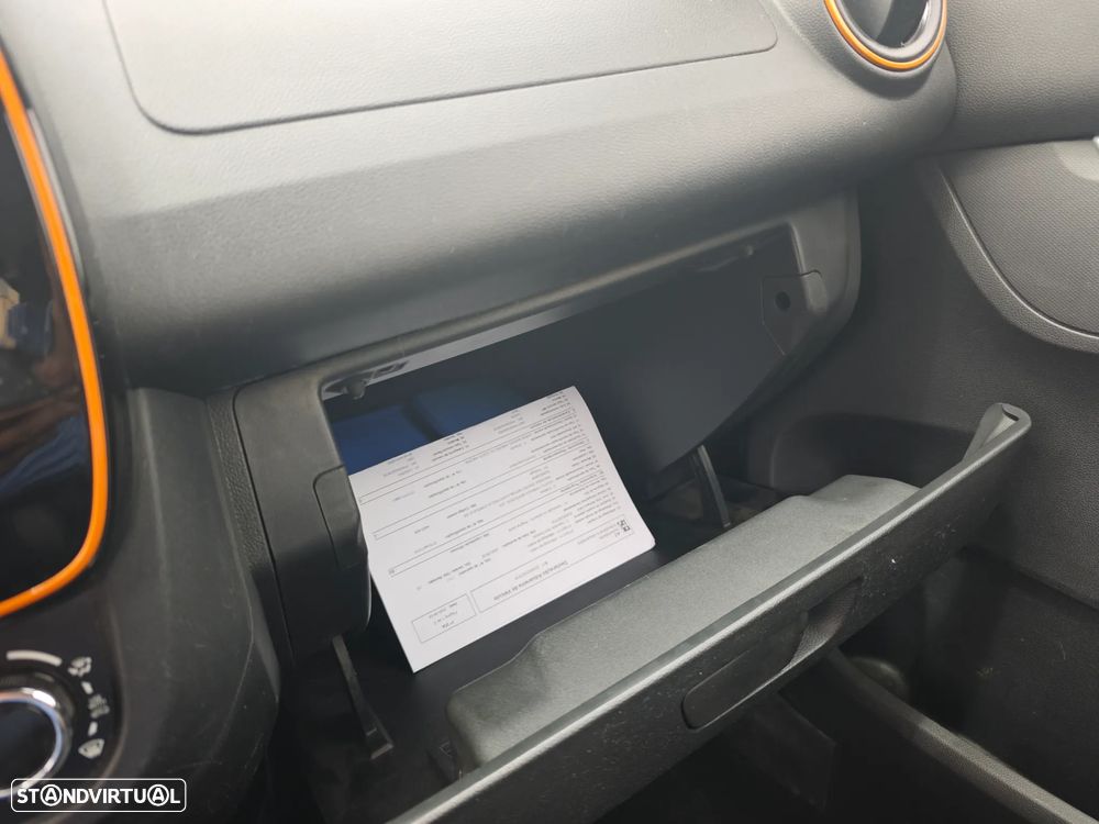 Dacia Spring Comfort Plus - 24