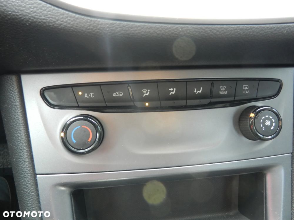 Opel Astra 1.5 CDTI Edition S&S - 7