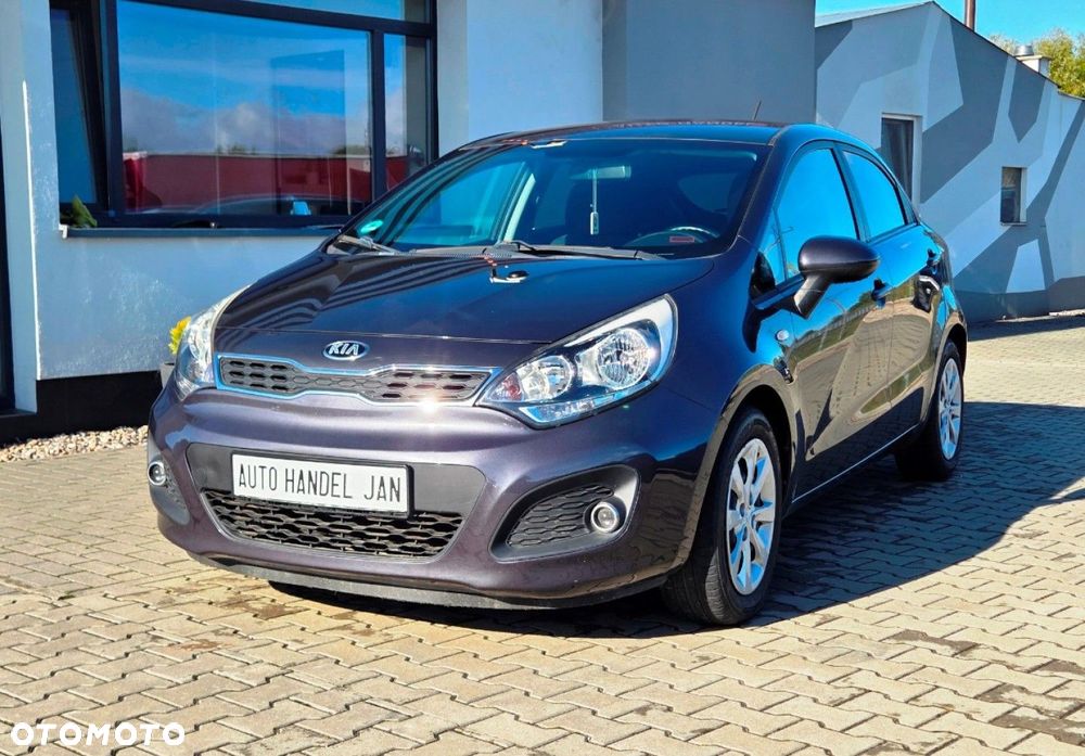 Kia Rio - 1