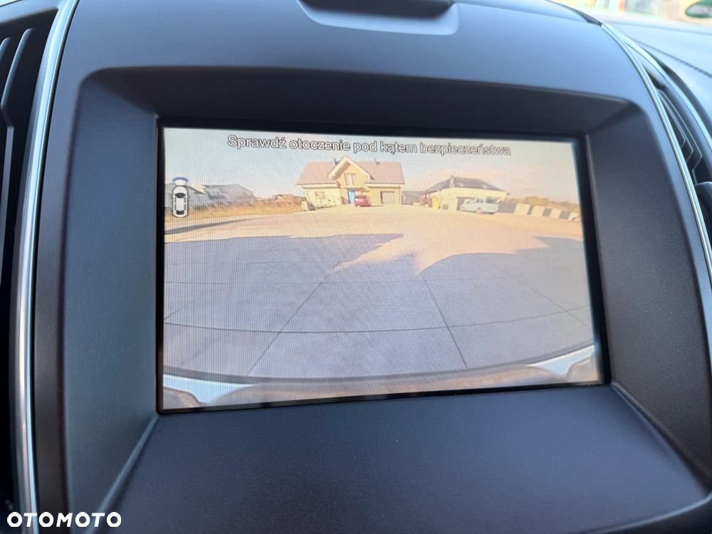 Ford S-Max - 32