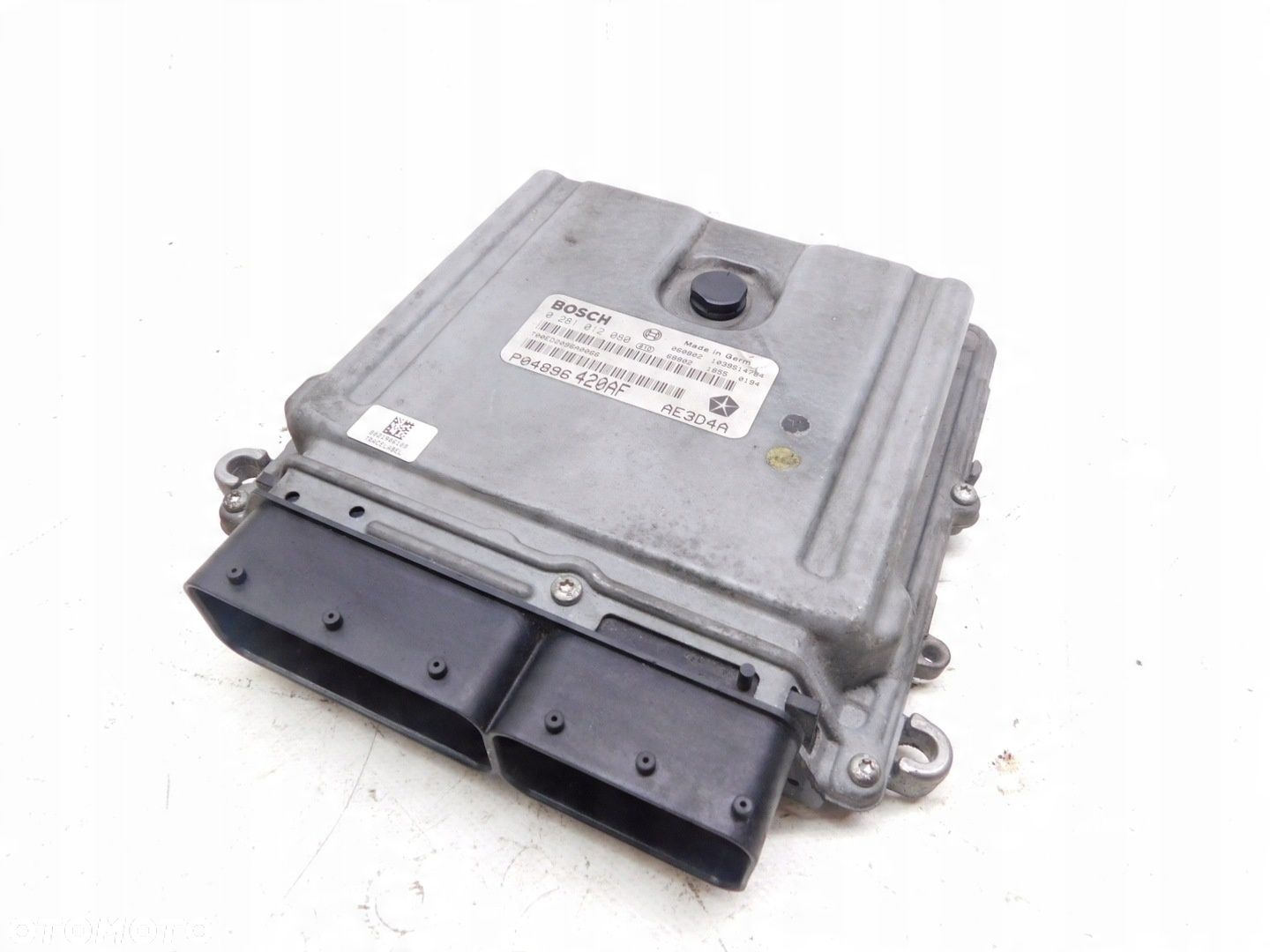 KOMPUTER SILNIKA CHRYSLER 300C 3.0 CRD P04896420AF - 1