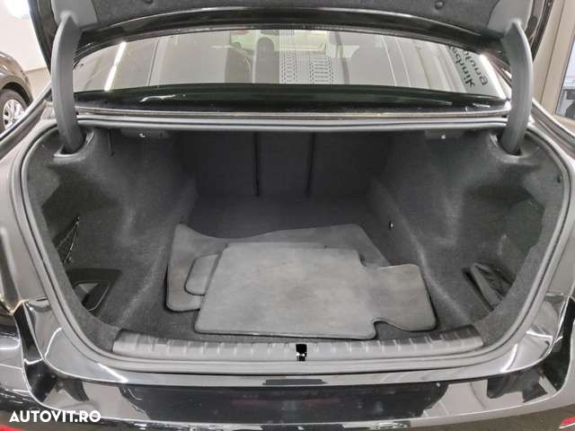 BMW Seria 5 - 12
