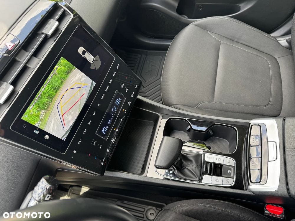 Hyundai Tucson 1.6 CRDi 48V-Hybrid 2WD DCT Select - 25