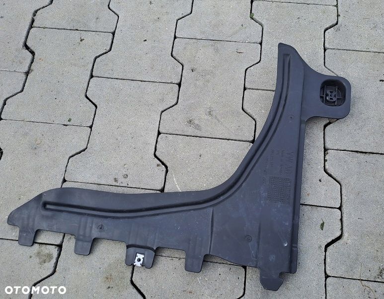 skoda superb iii 3v płyta osłona podwozia prawy tył 5wa825102a - 1