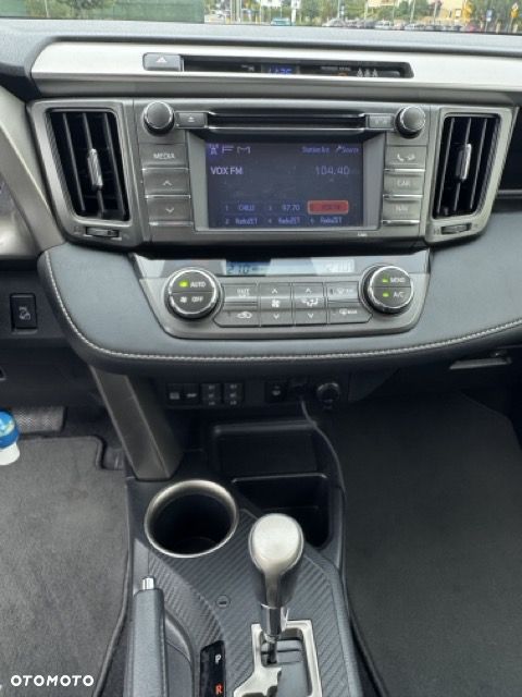 Toyota RAV4 2.0 Premium MS - 18