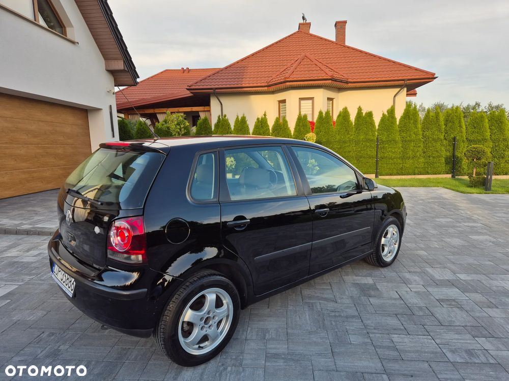 Volkswagen Polo 1.4 16V Q-Line - 15