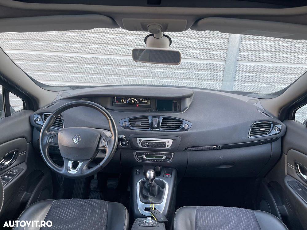 Renault Scenic - 6