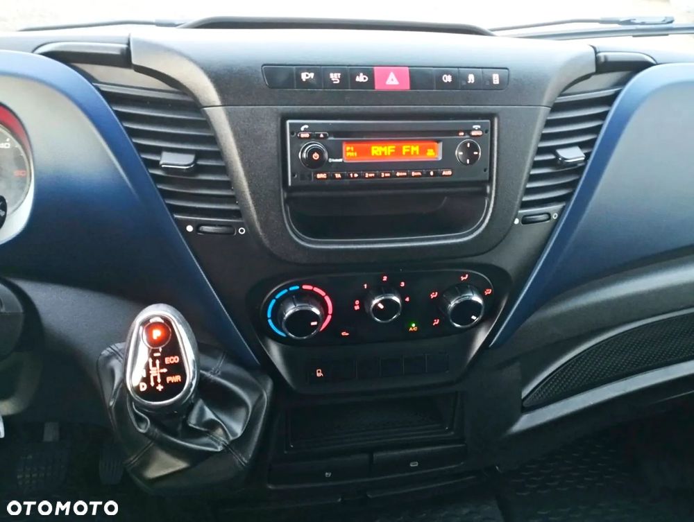 Iveco 35S14 Chłodnia FRC Winda 500 kg 3 osobowy - 18