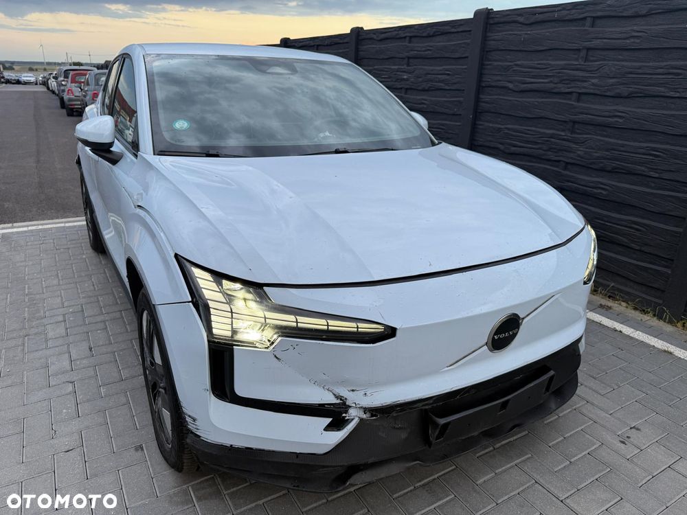 Volvo EX30 Single Motor RWD Plus - 8