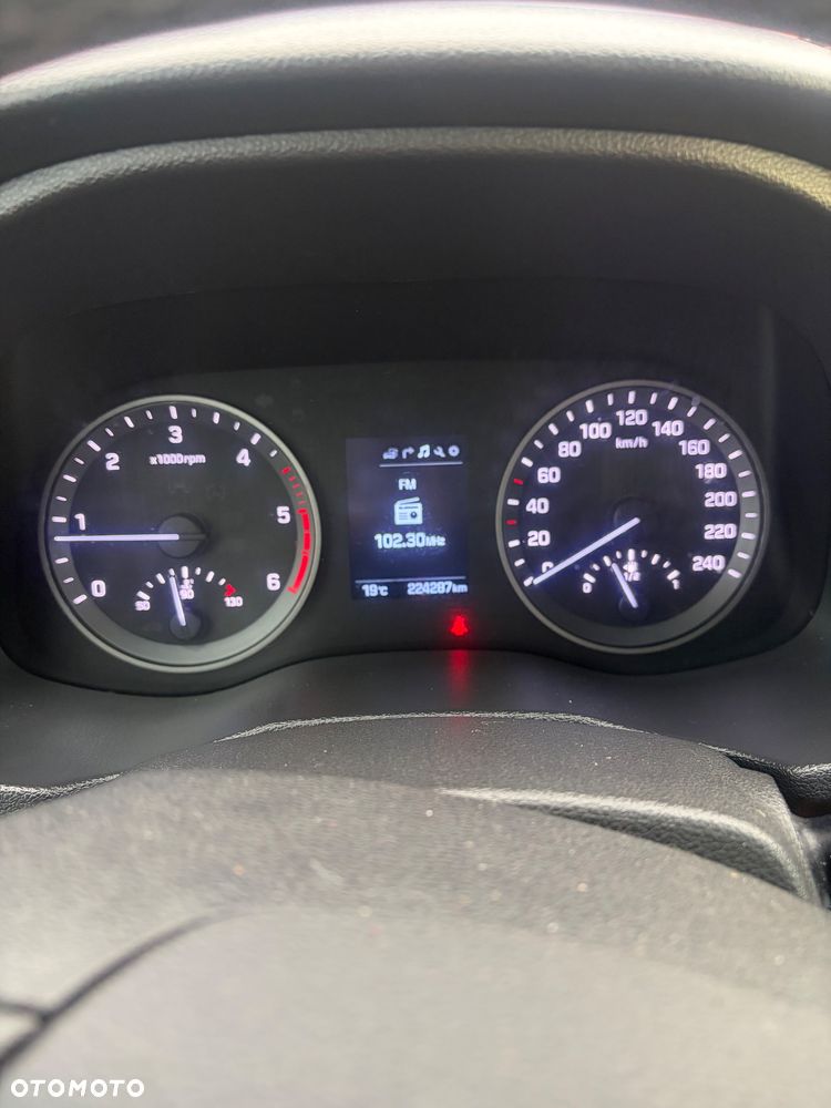Hyundai Tucson 1.7 CRDI BlueDrive Style 2WD - 7