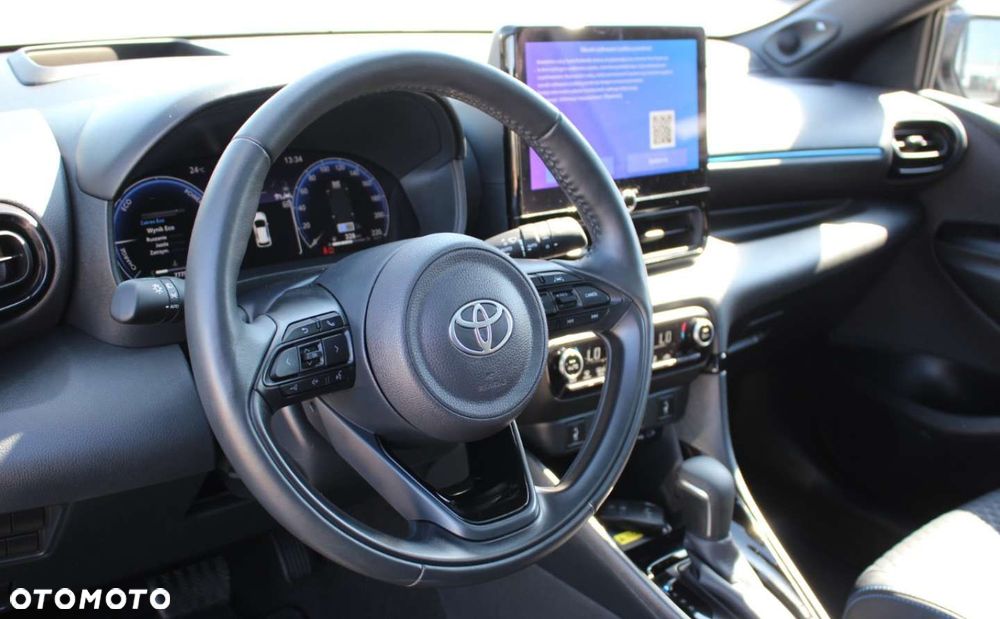 Toyota Yaris - 12