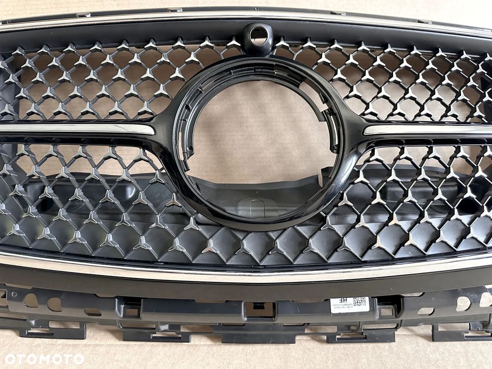 ATRAPA GRILL Mercedes E-klasa W214 AMG Black - pod KAM - 7