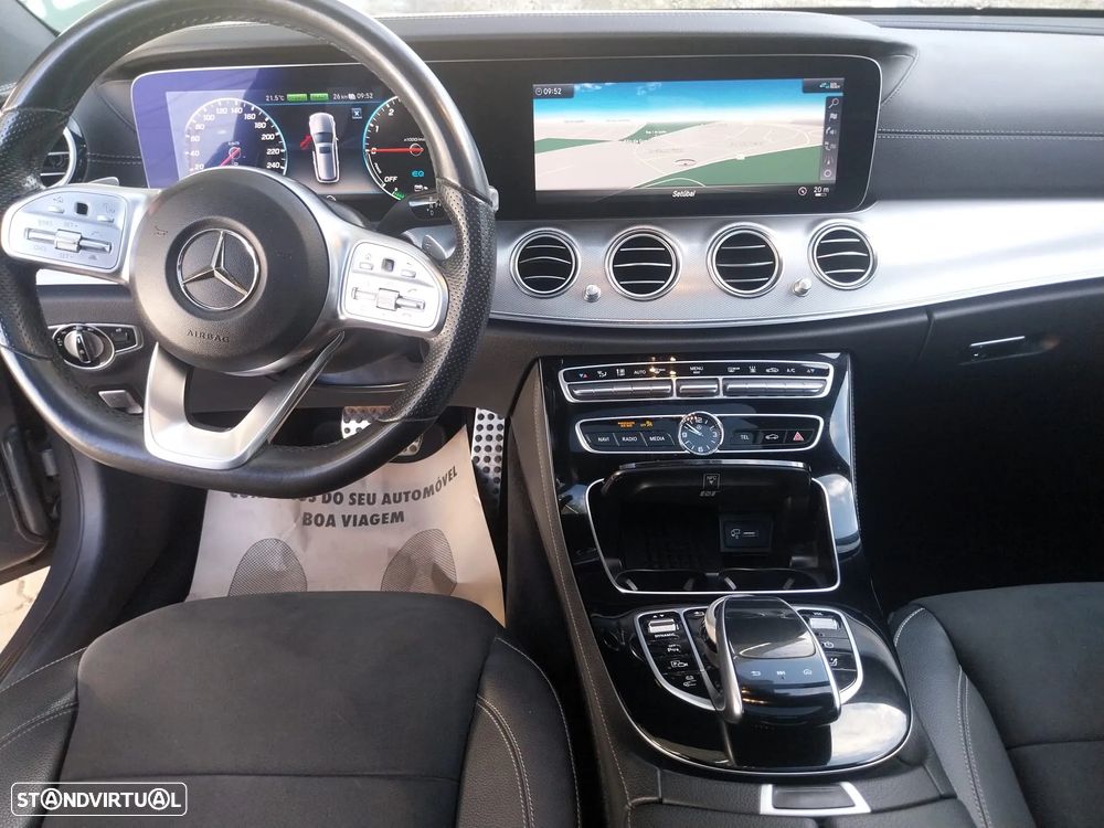 Mercedes-Benz E 300 de AMG Line - 17