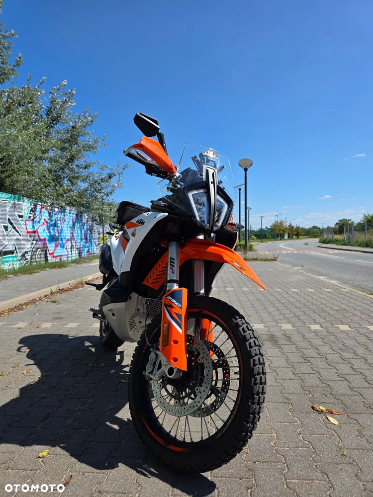 KTM Adventure 890 - 3