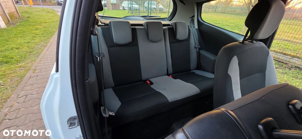 Renault Clio 1.5 dCi 70 Expression - 16