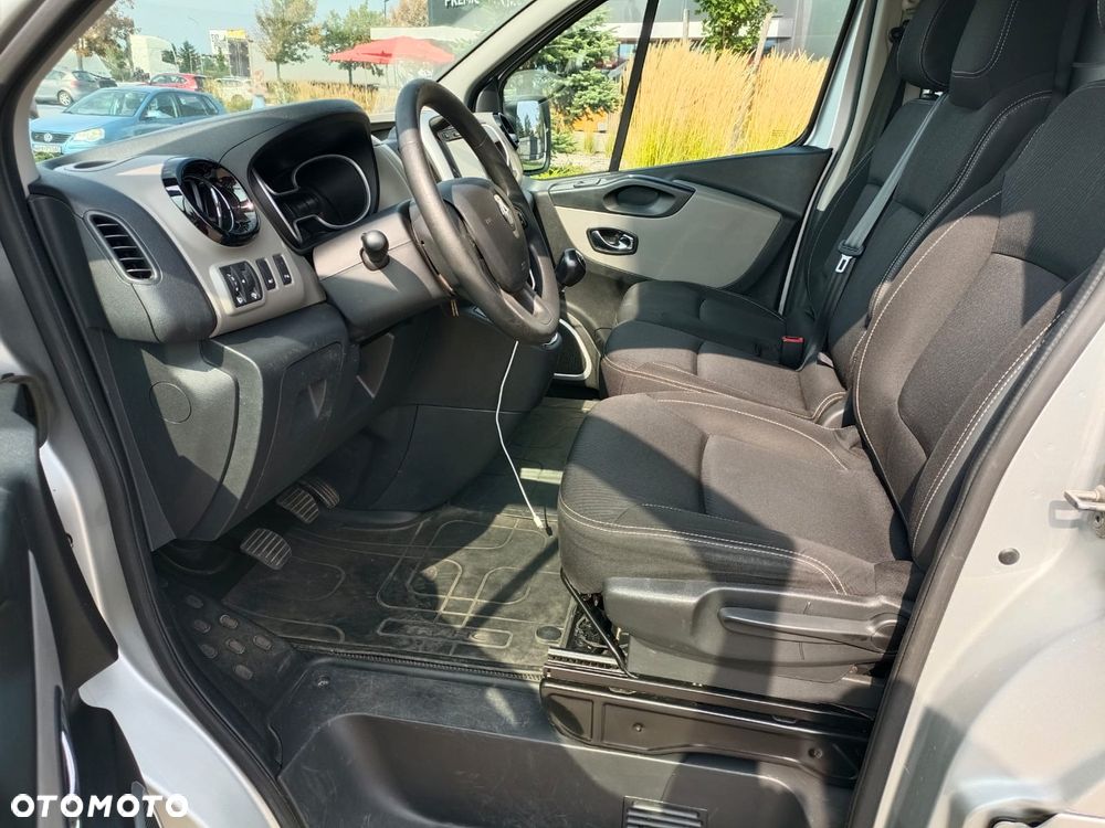 Renault Trafic - 8