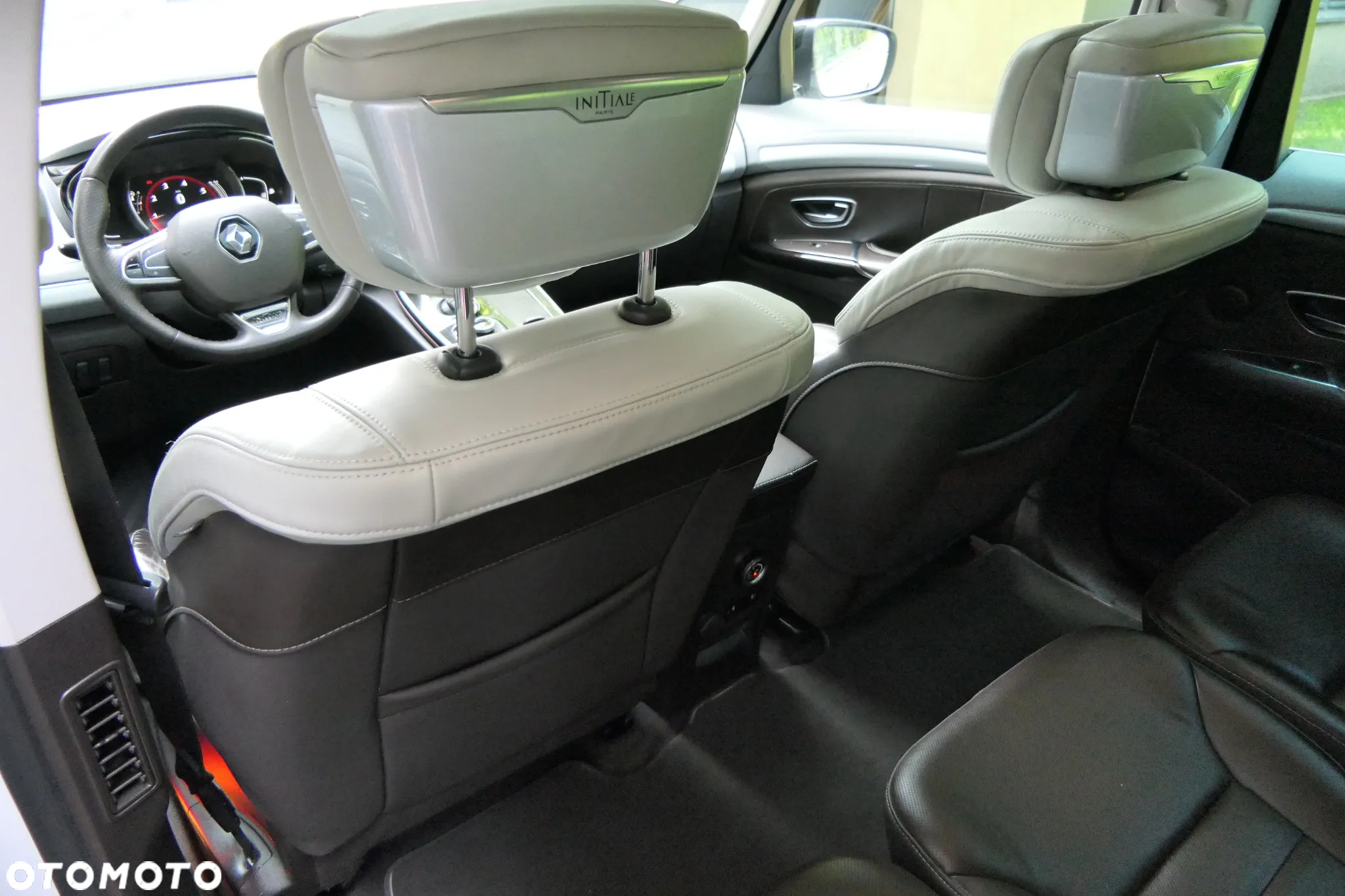 Renault Espace 1.6 TCE Initiale Paris EDC 7os - 23