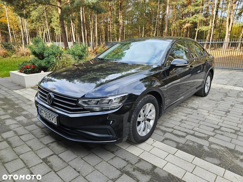 Volkswagen Passat 1.5 TSI EVO Essence - 1