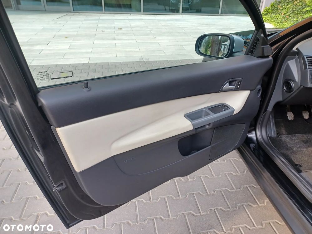 Volvo C30 1.6D DRIVe - 22