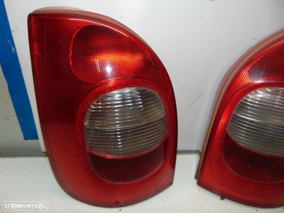 Citroen Xsara Picasso farolins - 2