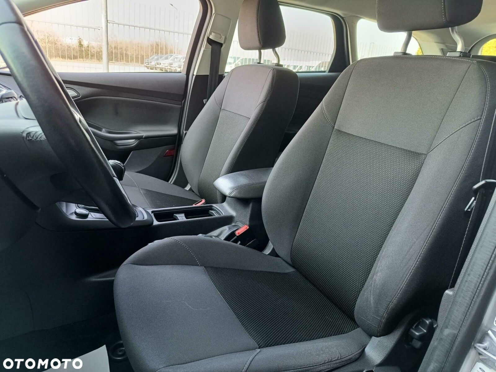 Ford Focus 1.5 EcoBoost Trend ASS - 21