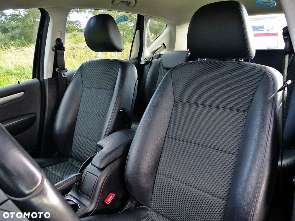 Mercedes-Benz Klasa A 160 BlueEFFICIENCY Elegance - 20