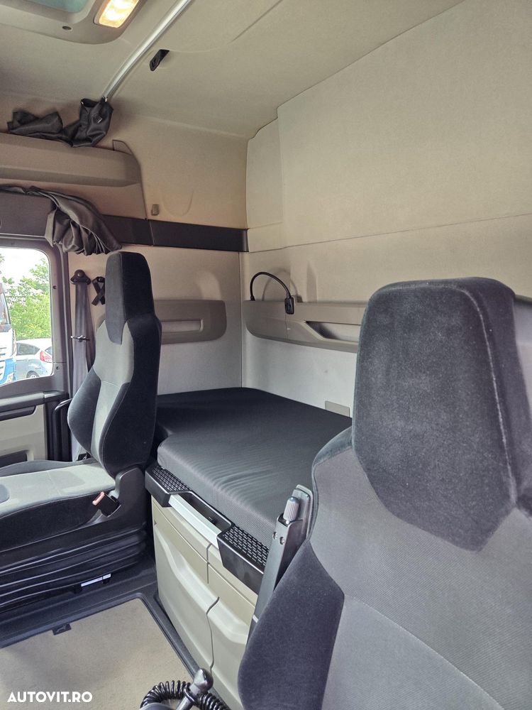 MAN TGX 18.470, 2021, 392.144km, KIT BASCULARE, AUTOMATA+INTARDER 6 trepte, anv 90% ok, jante aluminiu, FRIGIDER, goarne, 2 girofaruri, rulat doar in GERMANIA, posibilitate leasing 4 ani-STARE FOARTE BUNA-PROMOTIE 41.900 Eur+Tva - 33
