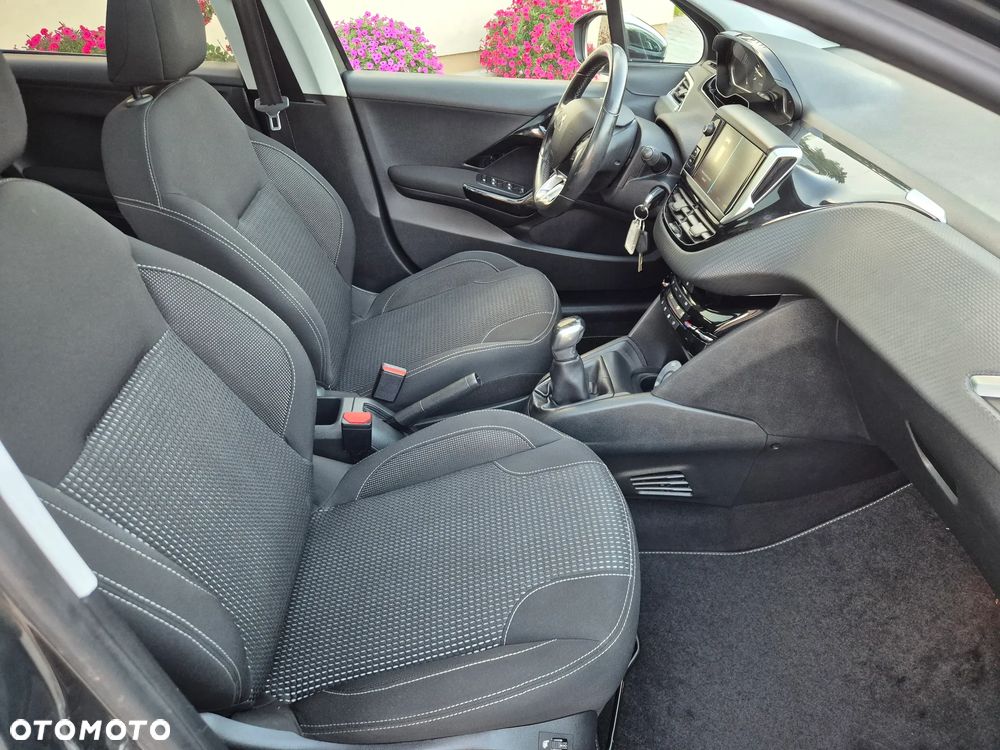 Peugeot 208 1.6 BlueHDi Active S&S - 14