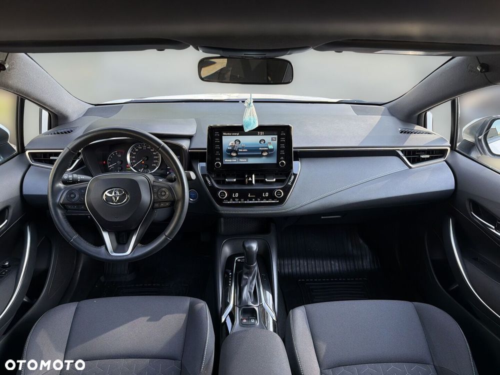 Toyota Corolla 1.8 Hybrid Comfort - 22