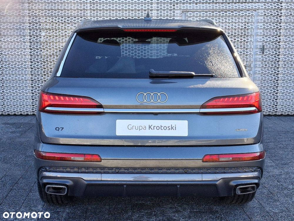 Audi Q7 - 3