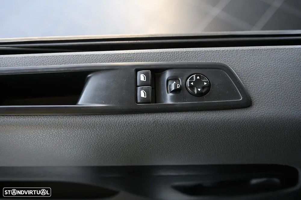 Citroën Jumpy Outro - 33